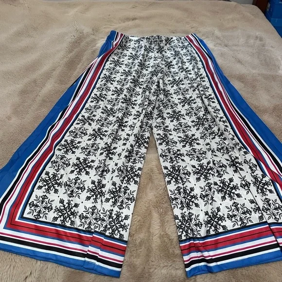 Zara Scarf Print Black and White Wide Leg Palazzo Pants L - Picture 2 of 5